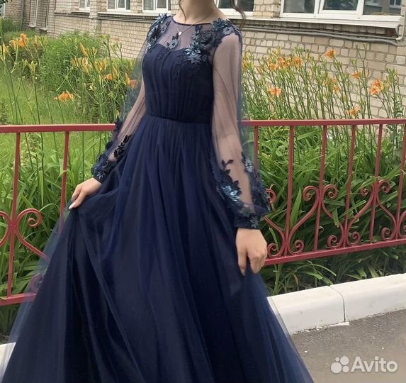 Вечернее платье на выпускной