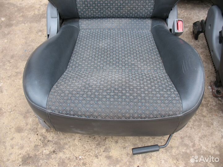 Комплект сидений Kia Shuma 2/Spectra