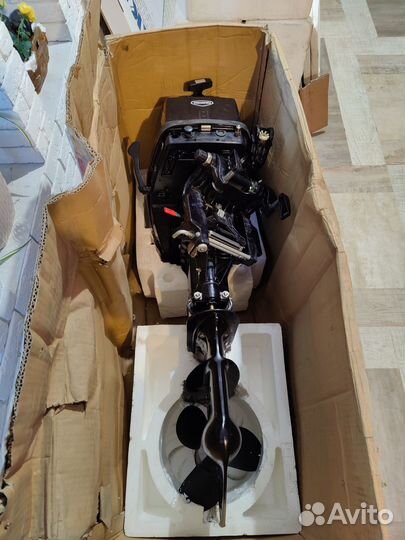 Лодочный мотор Tohatsu 40С