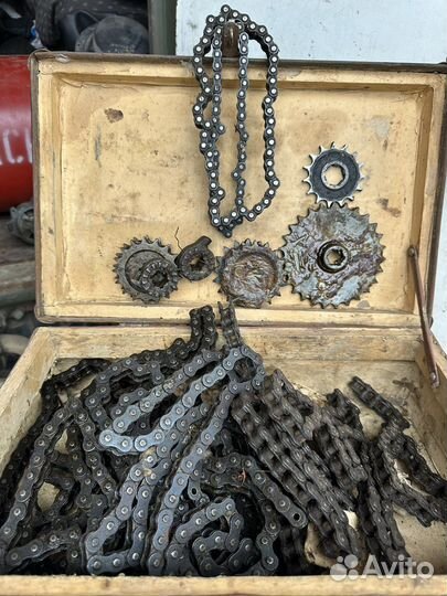 Цепь звезда на мотороллер Муравей