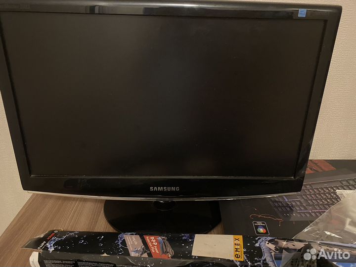 Монитор samsung 2033SW