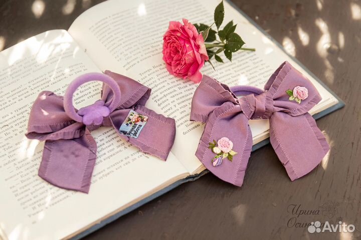 Резинки для волос с вышивкой