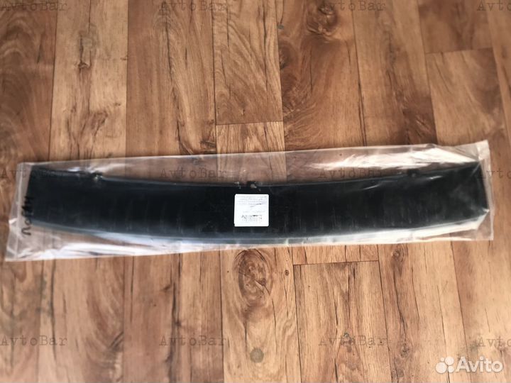 Накладка на задний бампер Renault Logan 2