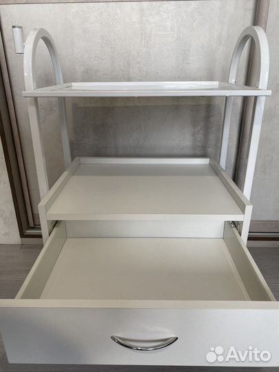 Косметологическая тележка мд-105