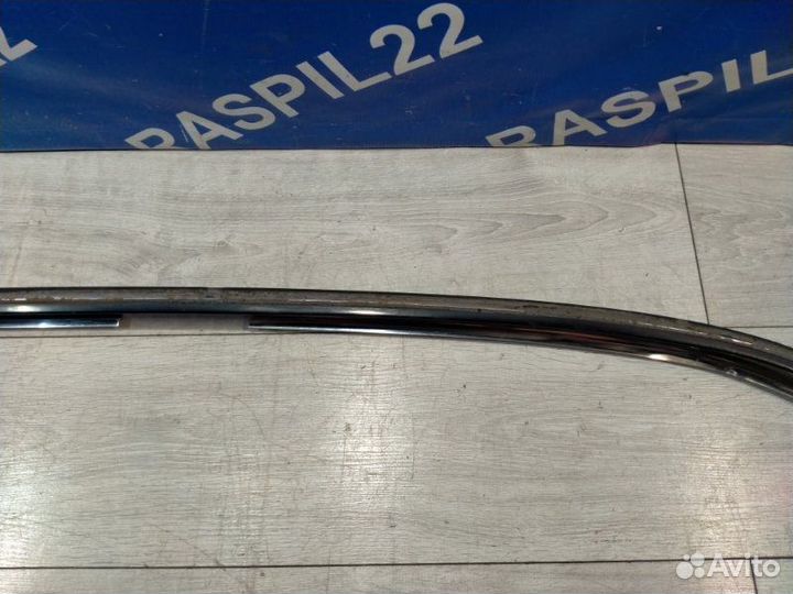 Молдинг на крышу левый Toyota Mark Ii JZX100 1jzge