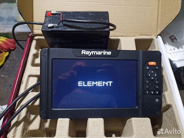 Эхолот raymarine element 9