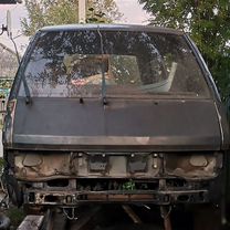 Nissan Largo 2.0 MT, 1988, 200 000 км, с пробегом, цена 50 000 руб.