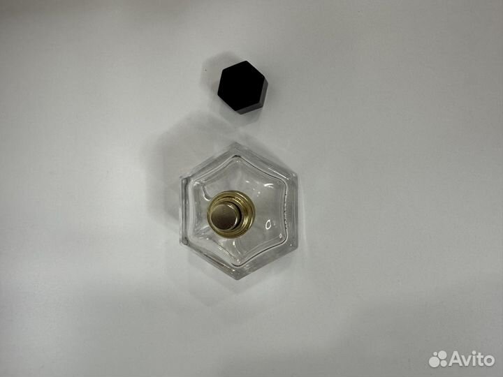 Флора гуччи флакон