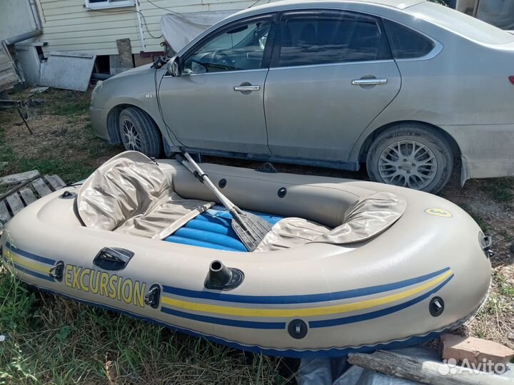 Лодка надувная intex