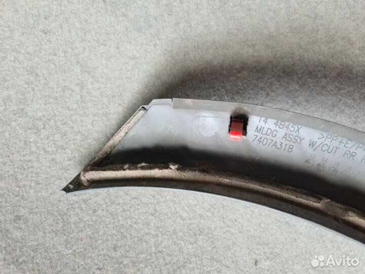 Накладка на бампер задняя правая Mitsubishi