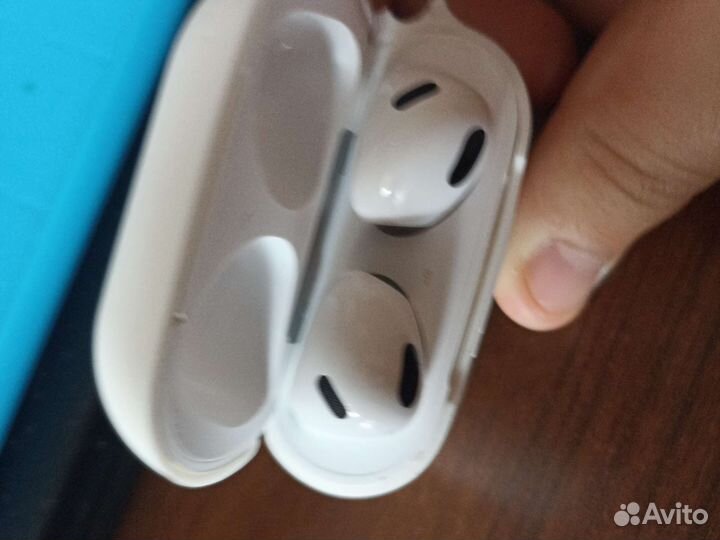 Беспроводные наушники