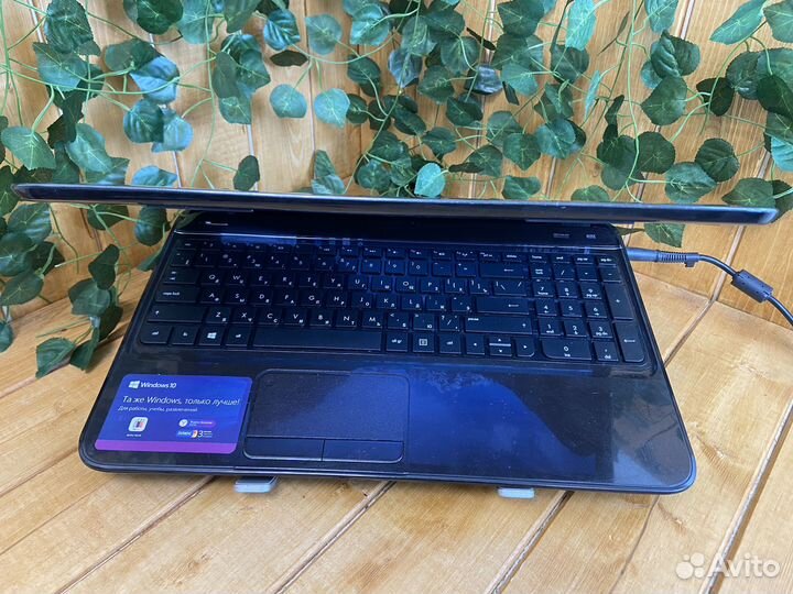 Мощный ноутбук HP 2видеокарты/4ядра/SSD240/6gb