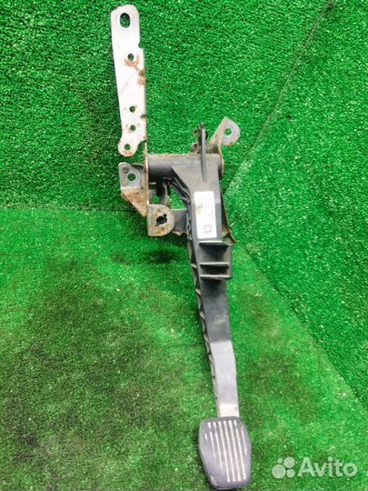 Педаль сцепления Volvo S40 II 1.6 2006