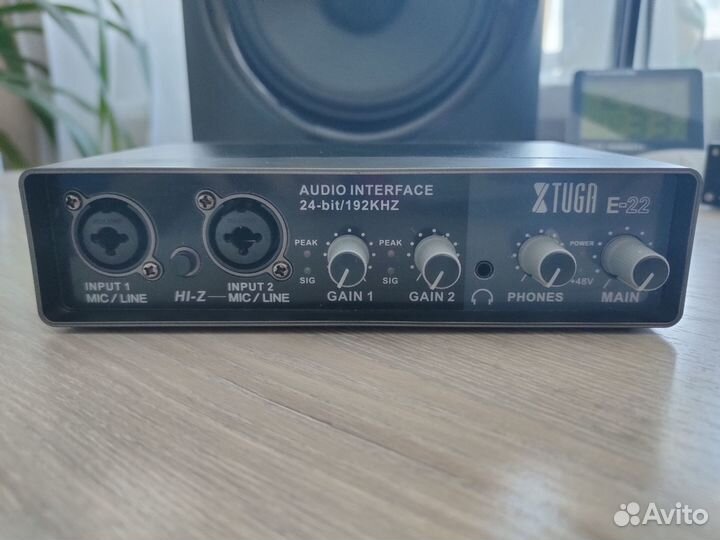 Внешняя звуковая карта Xtuga E22