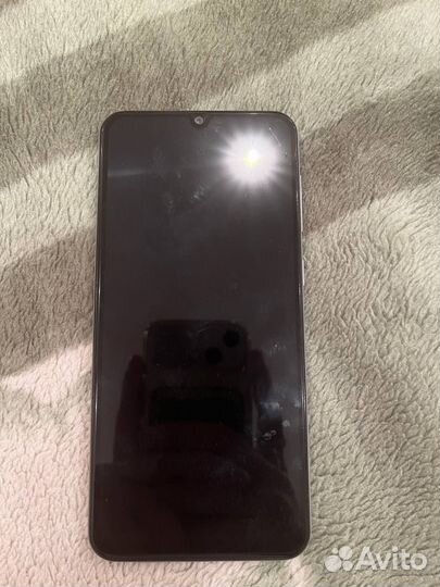 Samsung Galaxy A30, 4/64 ГБ