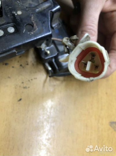 Замок багажника Geely Emgrand Ec7