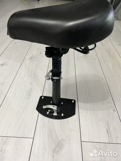 Сиденье от электросамоката