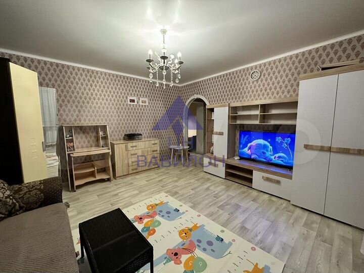 2-к. квартира, 62 м², 3/3 эт.