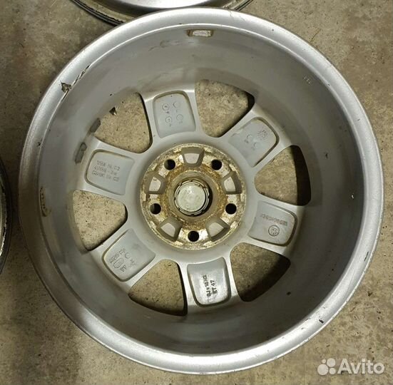 Оригинальные Литые диски r15 Шкода