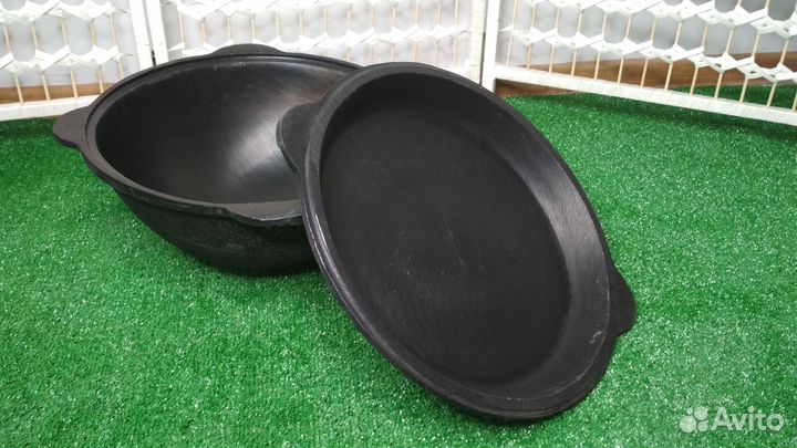 Казан чугунный скрышкой сковородой