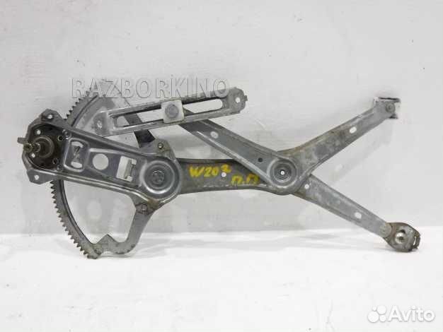 Стеклоподъемник механический передний правый