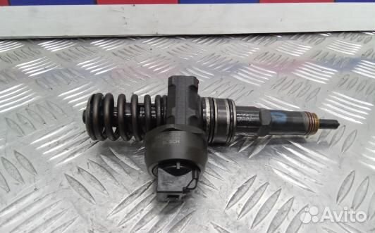 Форсунка дизельная volkswagen passat B6 (ODN40AL03