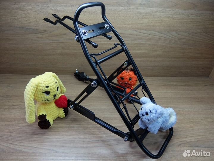 Багажник для велосипеда с креплением на перья рамы