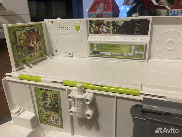 Щенячий патрулевоз