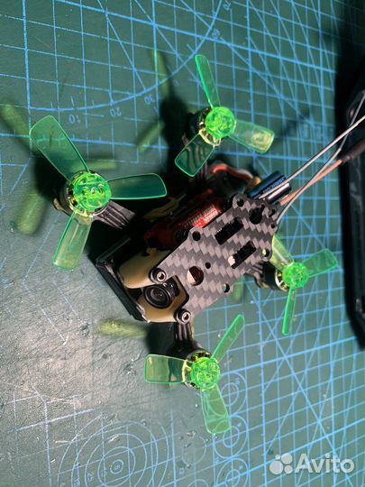 Гоночный FPV квадрокоптер, дрон