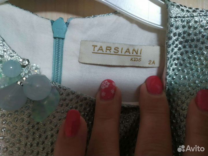 Нарядное платье для девочки