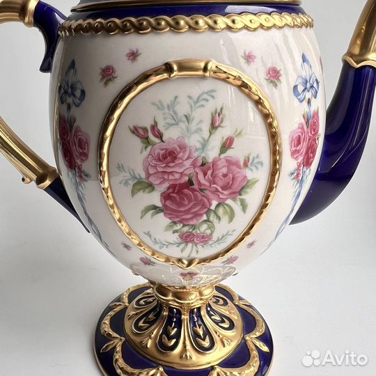 House of Faberge. Фарфоровый заварочный чайник