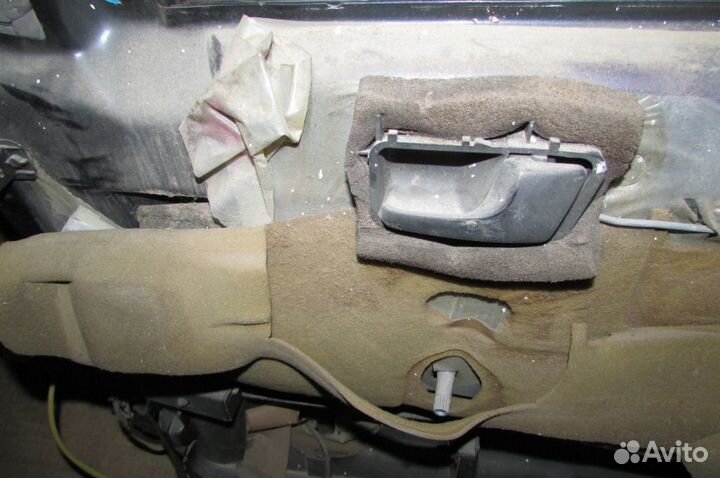 Дверь Фольксваген Пассат Б3 / Passat B3