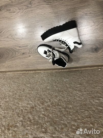 Ботинки стильные