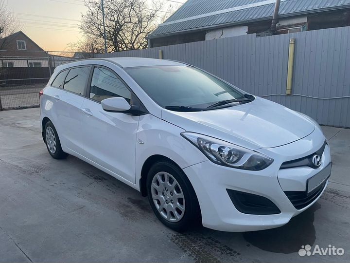Hyundai i30 1.6 AT, 2013, 299 000 км