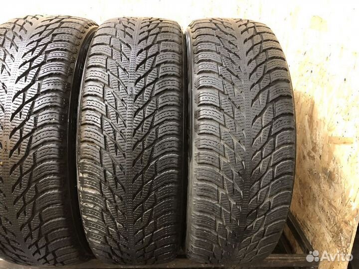 Nokian Tyres Hakkapeliitta R3 SUV 235/55 R20 102R