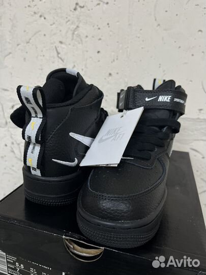 Кроссовки nike AIR force 1 07 MID LV8