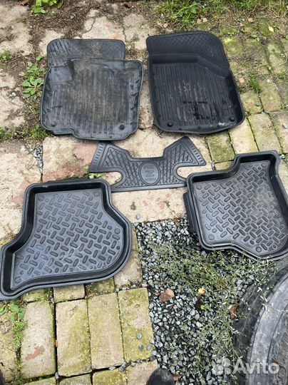Автомобильные коврики