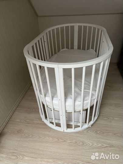 Детская кровать трансформер 7 в 1 с маятником