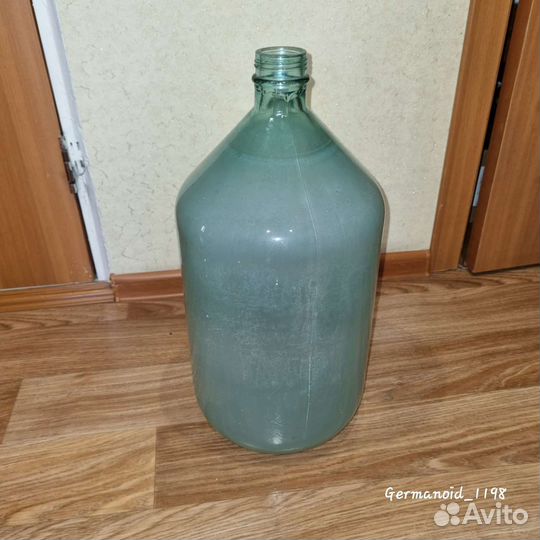 Банка 20 литров