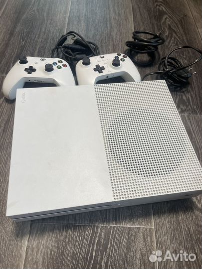Xbox One S