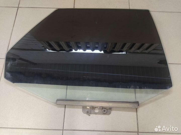 Стекло заднее правое ваз 2112