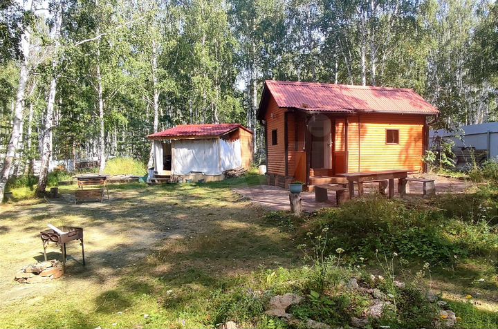 Дом 22 м² на участке 65 сот.