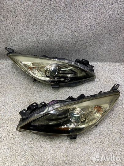 Фара Mazda 3 BL 2010