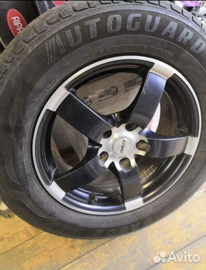 Диски и шины на Hyundai Tucson