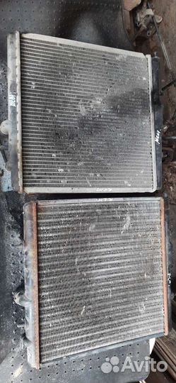 Радиатор двигателя Пежо 206