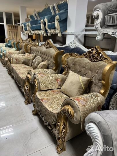 Диван Фараон