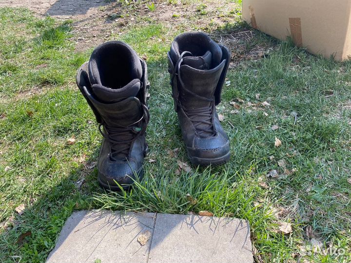 Сноубордические ботинки 41