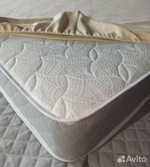 Наматрасник хлопковый с бортом