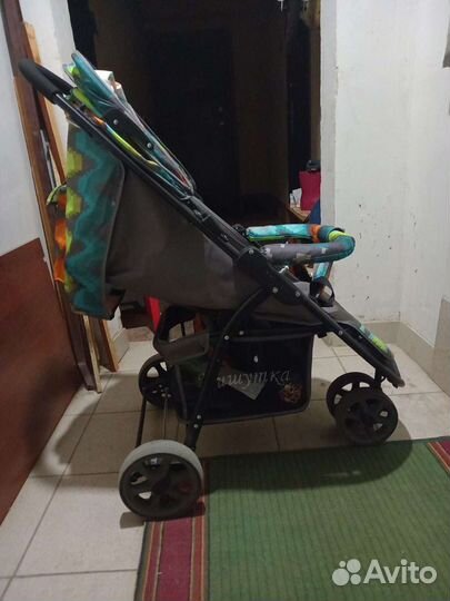 Коляска прогулочная