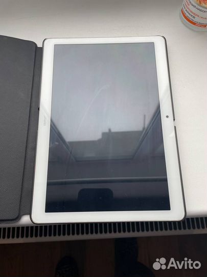 Планшет Huawei MediaPad T3 10